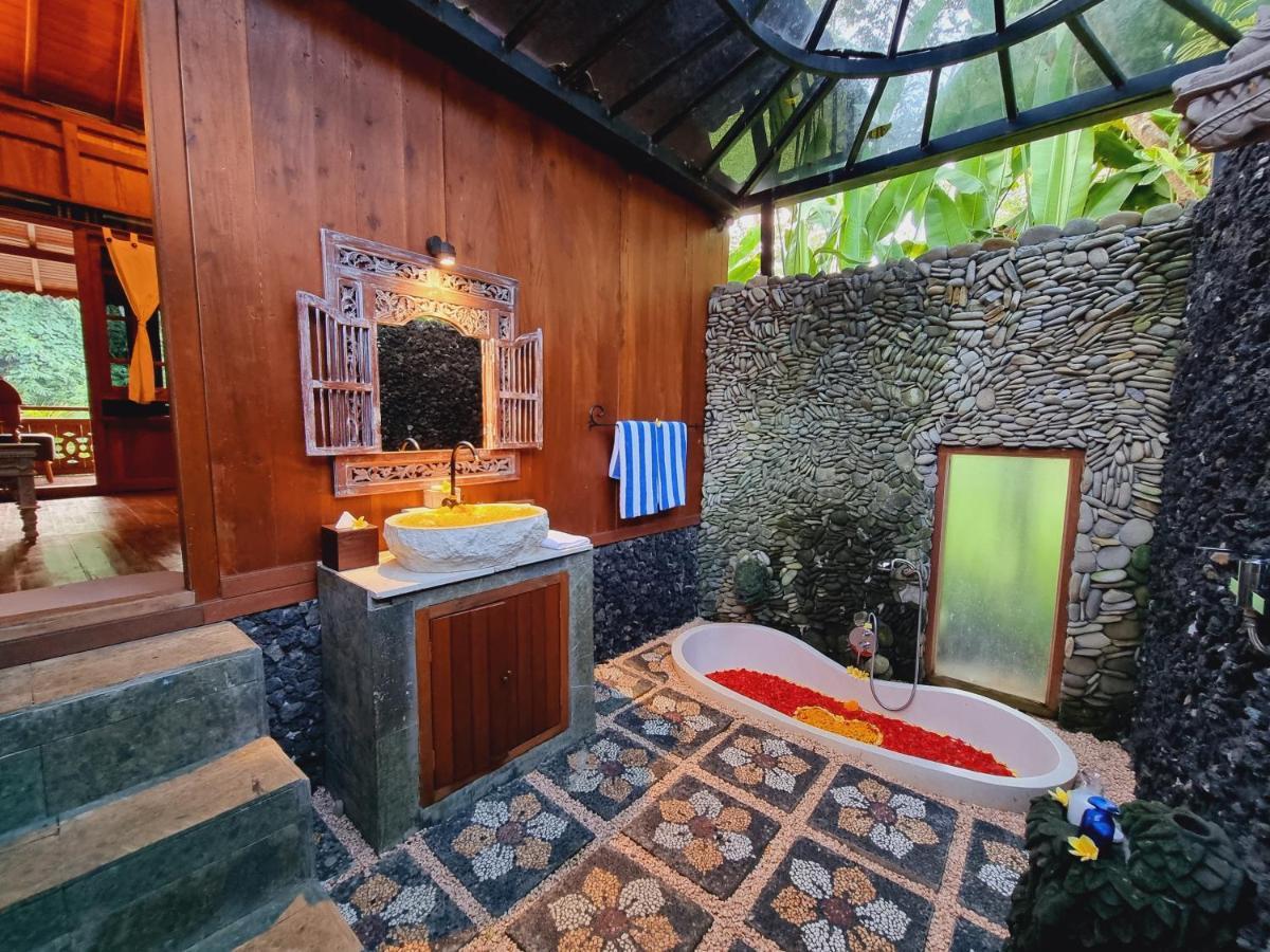 Avalon Ubud Castle & Spa Kültér fotó