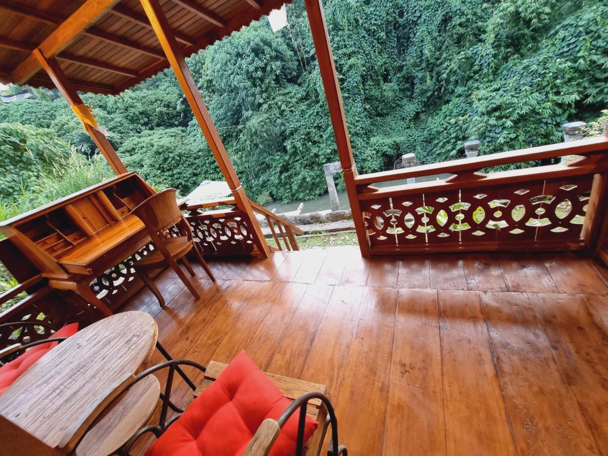 Avalon Ubud Castle & Spa Kültér fotó