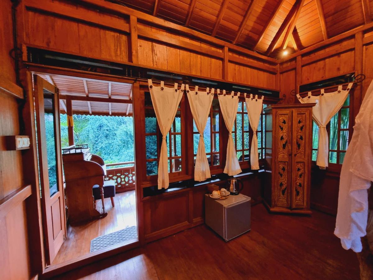 Avalon Ubud Castle & Spa Kültér fotó